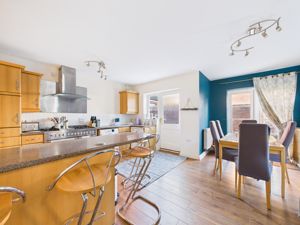 Kitchen- click for photo gallery